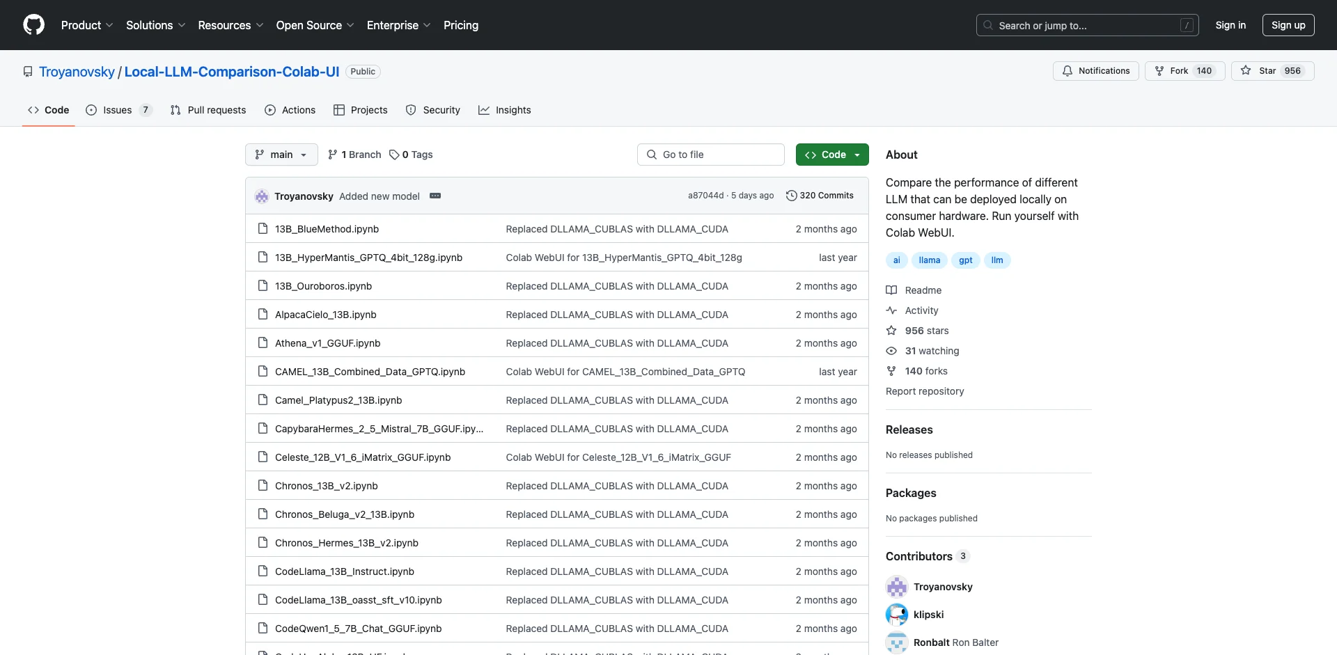 Local-LLM-Comparison-Colab-UI