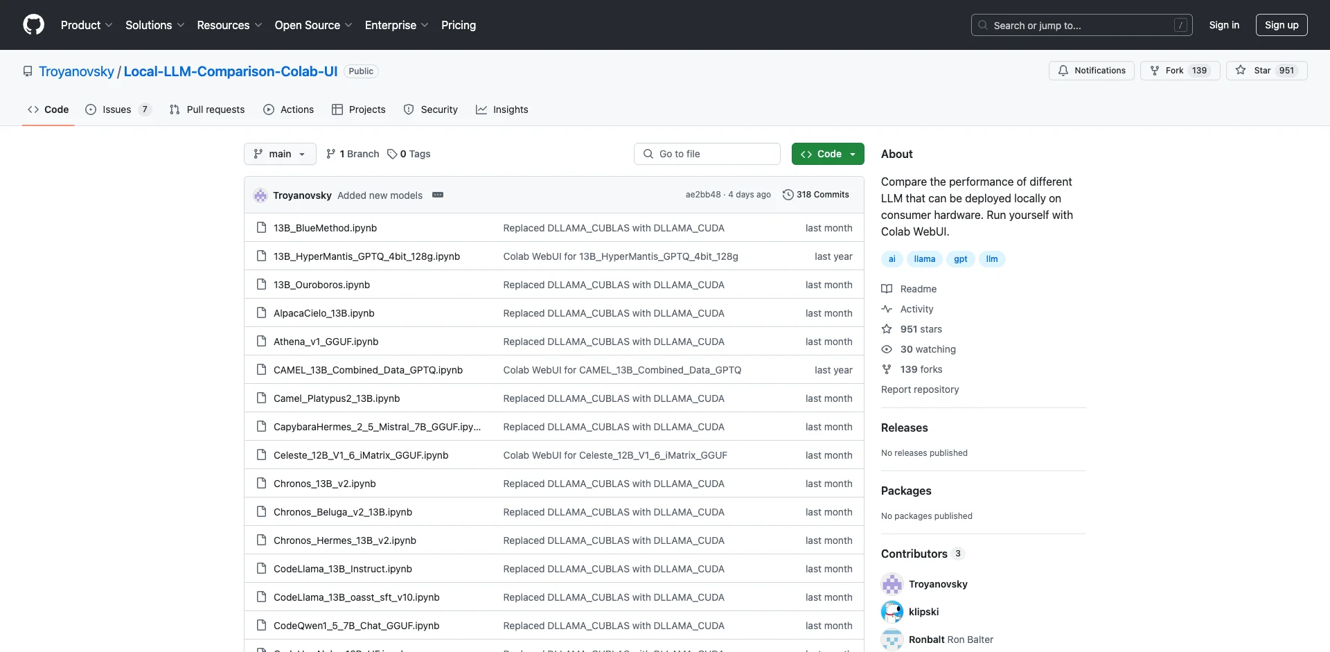 Local-LLM-Comparison-Colab-UI